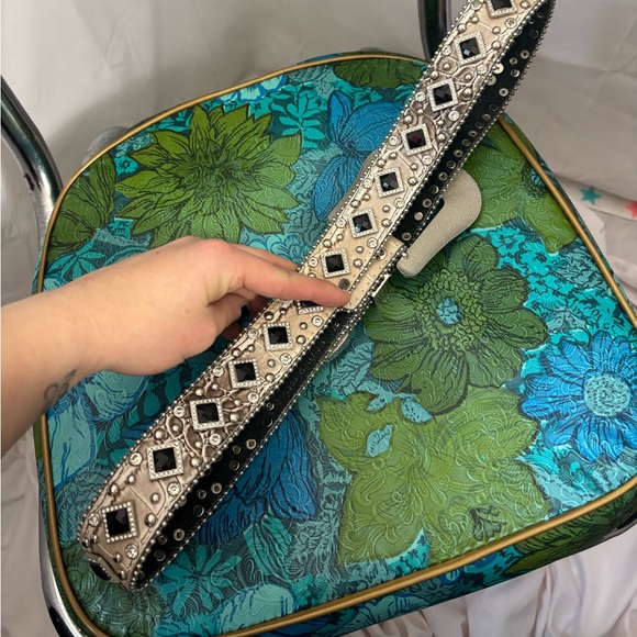 Y2K Party Girl Western Snakeskin Faux Leather Rhinestone Studded Belt 33-38” - Picture 13 of 14